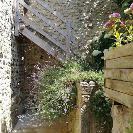 Le Roulis Des Galets Fécamp